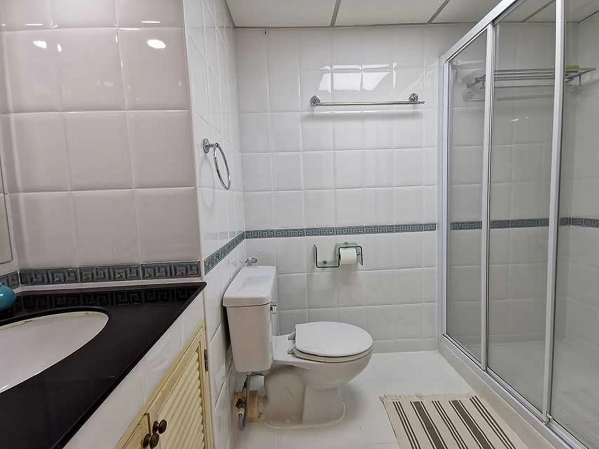 Property photos for Saranjai Mansion