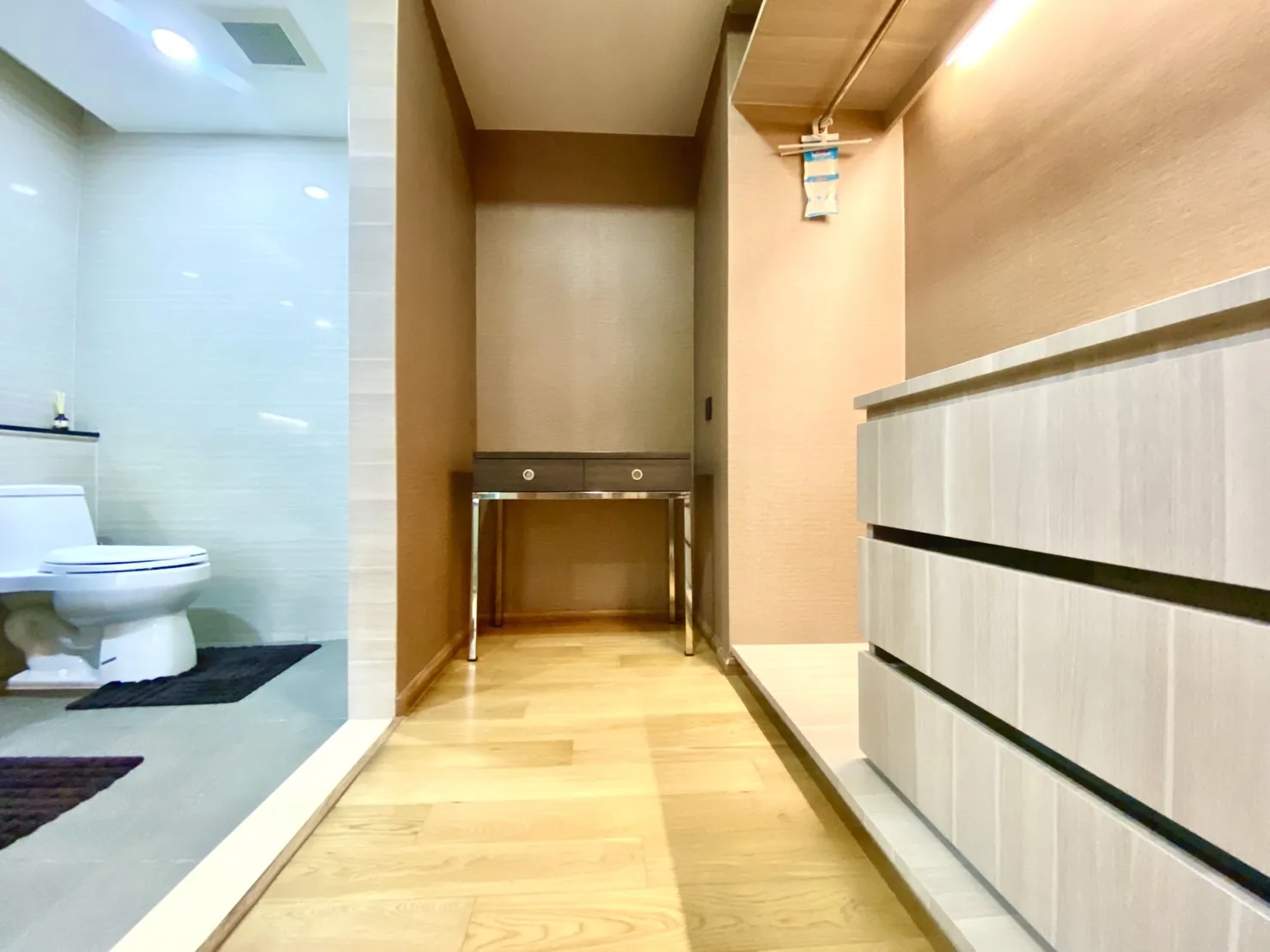 Property photos for Klass Condo Langsuan