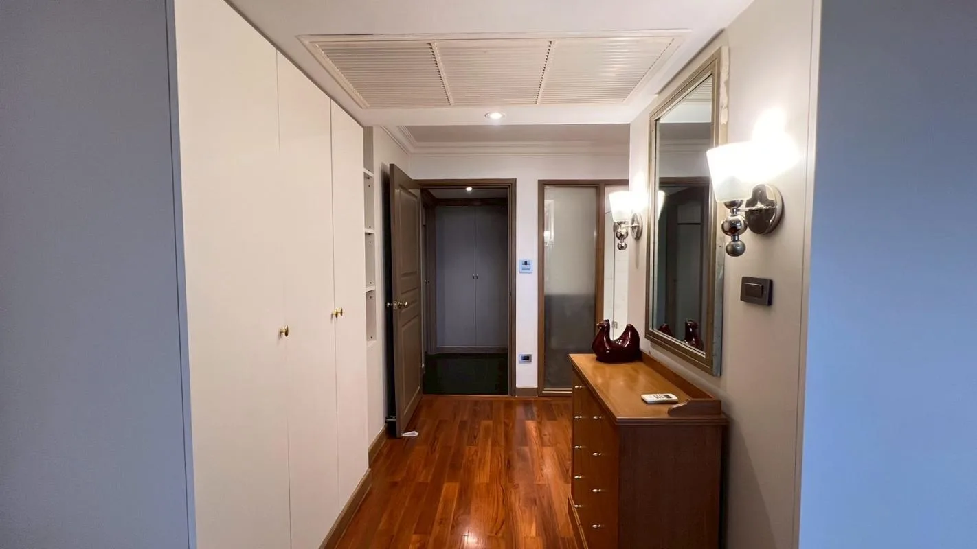 Property photos for Sathorn Park Place
