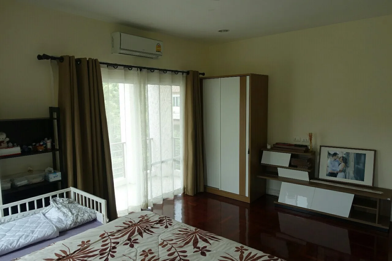 Property photos for Lalin Green Ville