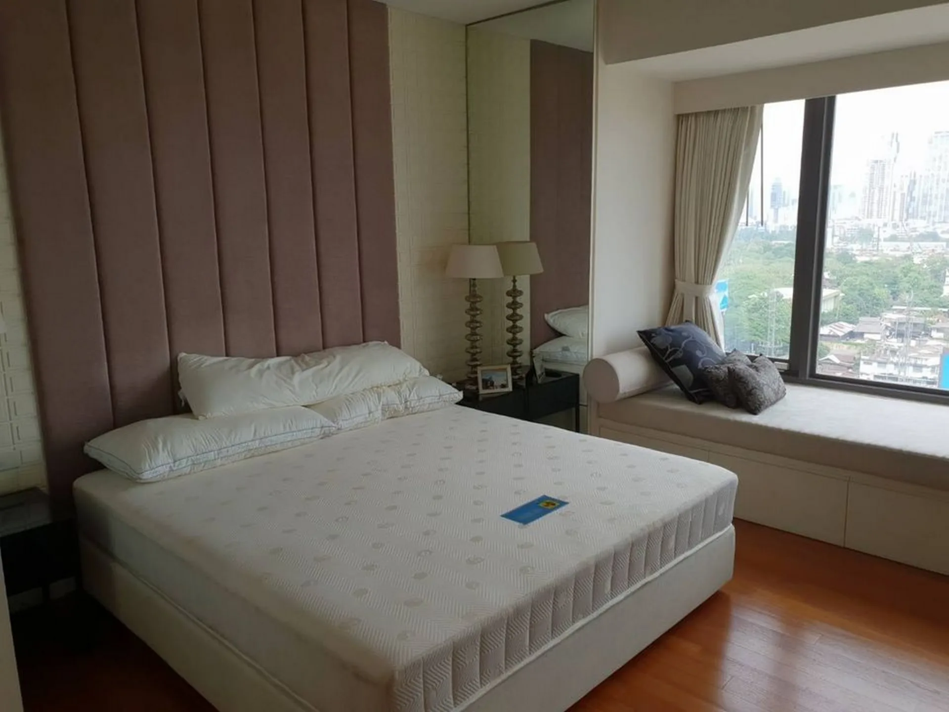 Property photos for Amanta Lumpini
