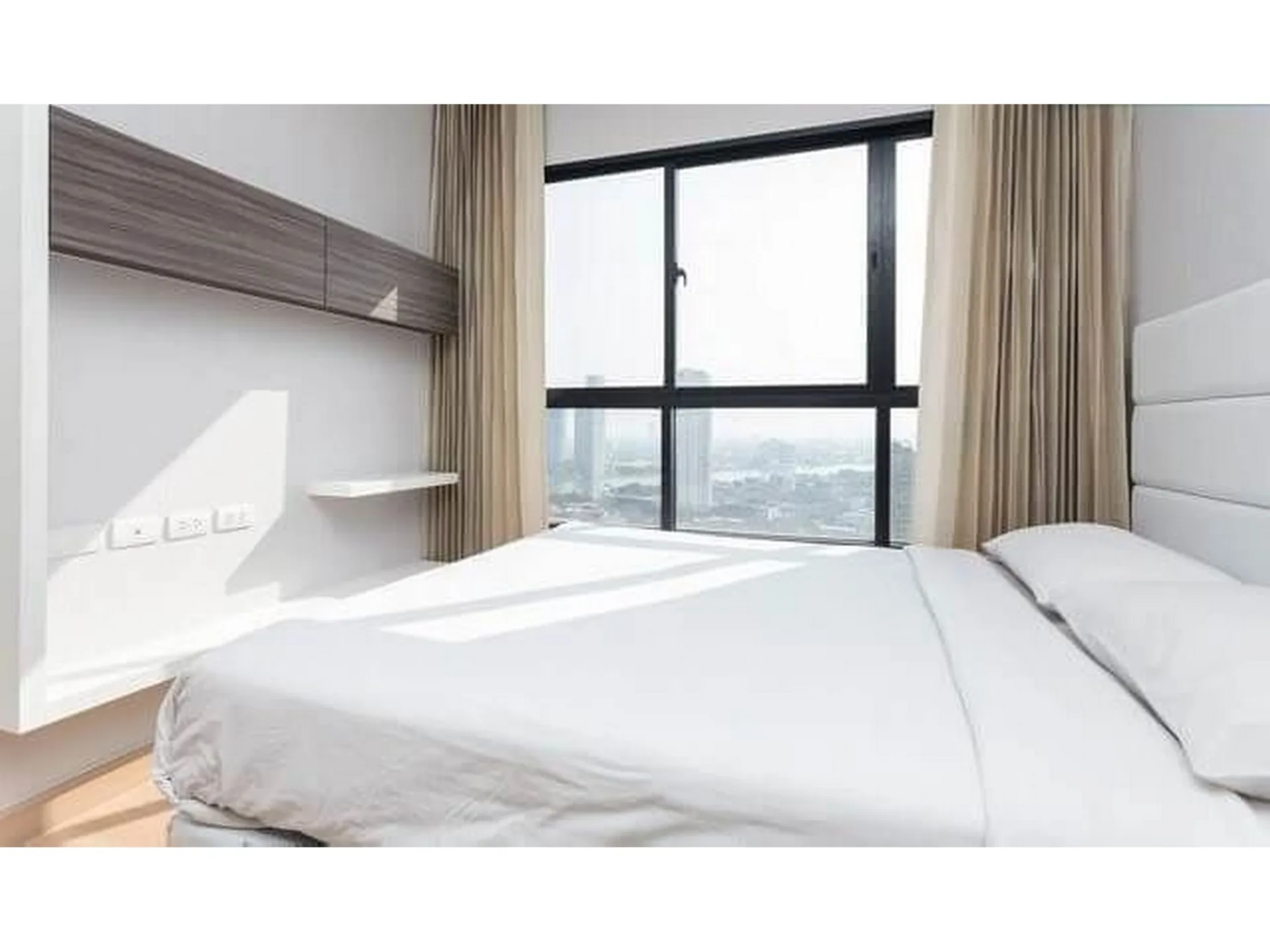 Property photos for Urbano Absolute Sathon - Taksin