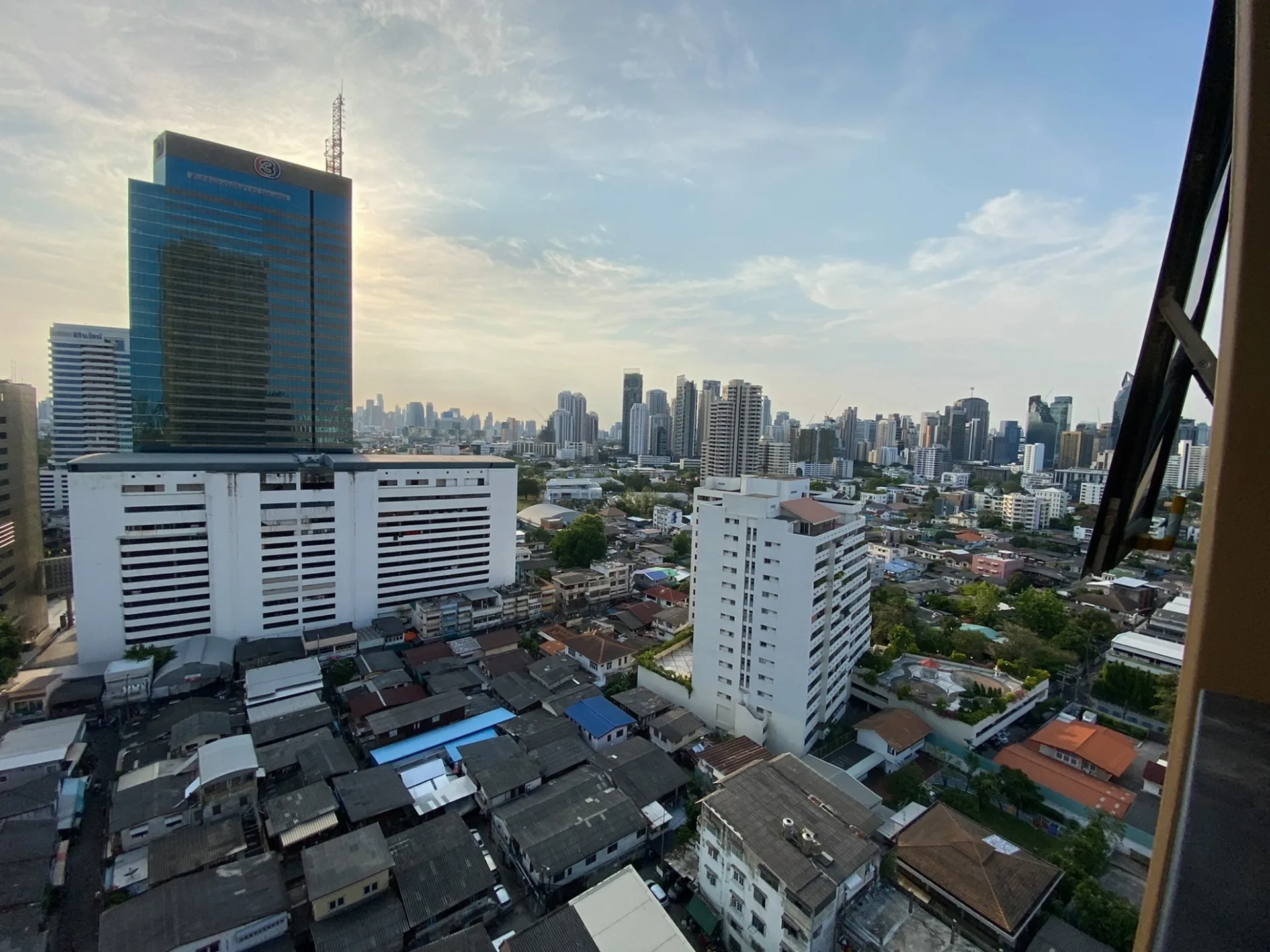 Property photos for OKA HAUS Sukhumvit 36