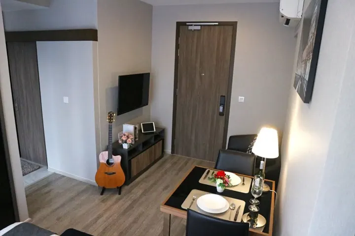 Property photos for Ideo Mobi Asoke