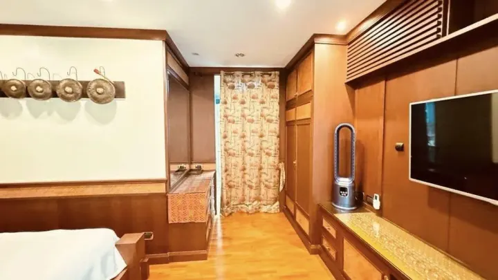 Property photos for Baan Siri Sathorn Yenakard