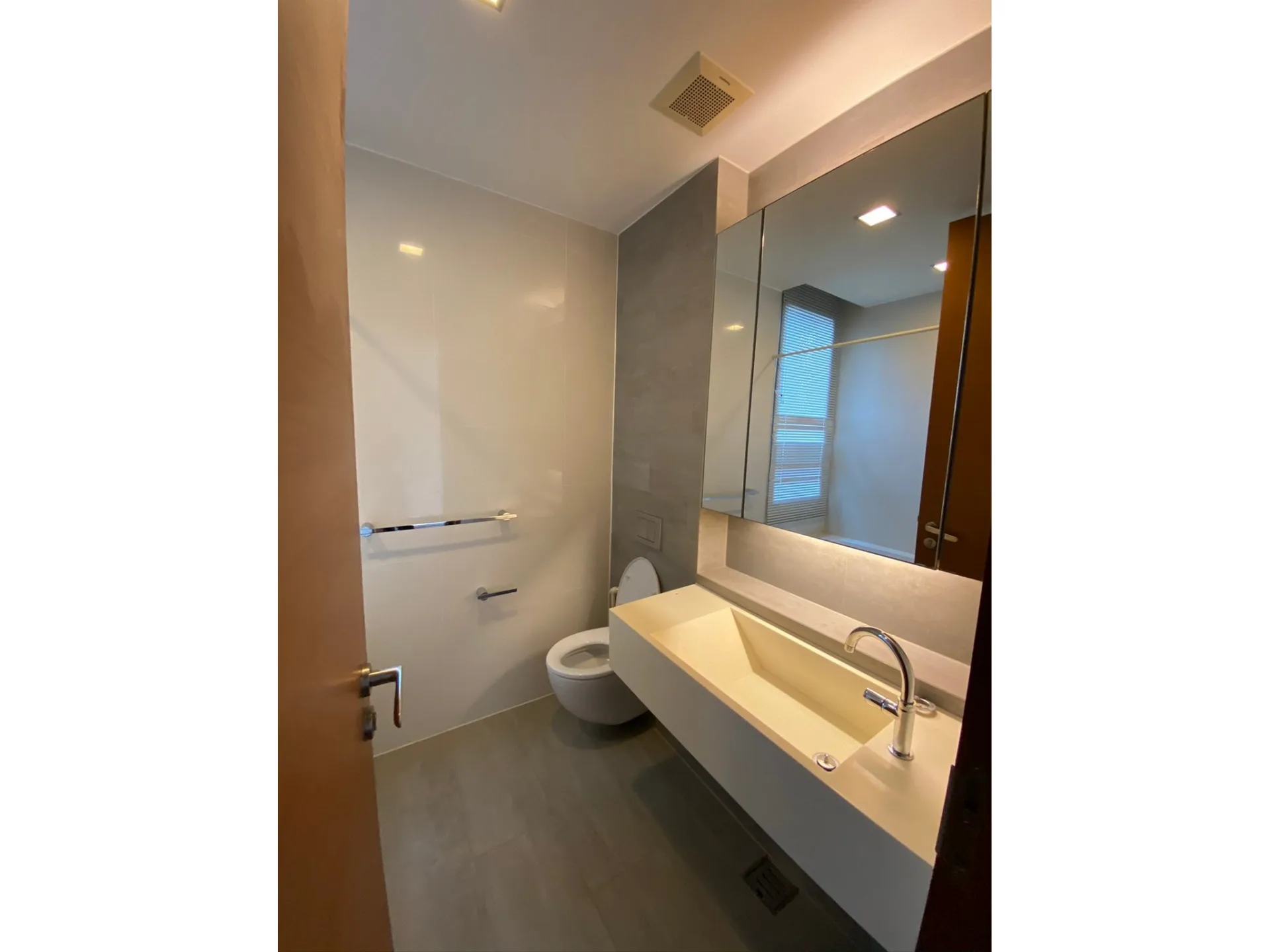 Property photos for Ashton Morph 38