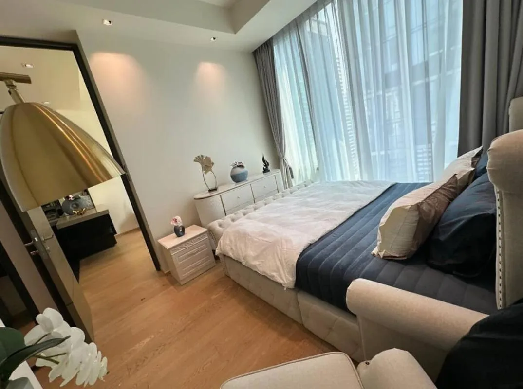 Property photos for 28 Chidlom