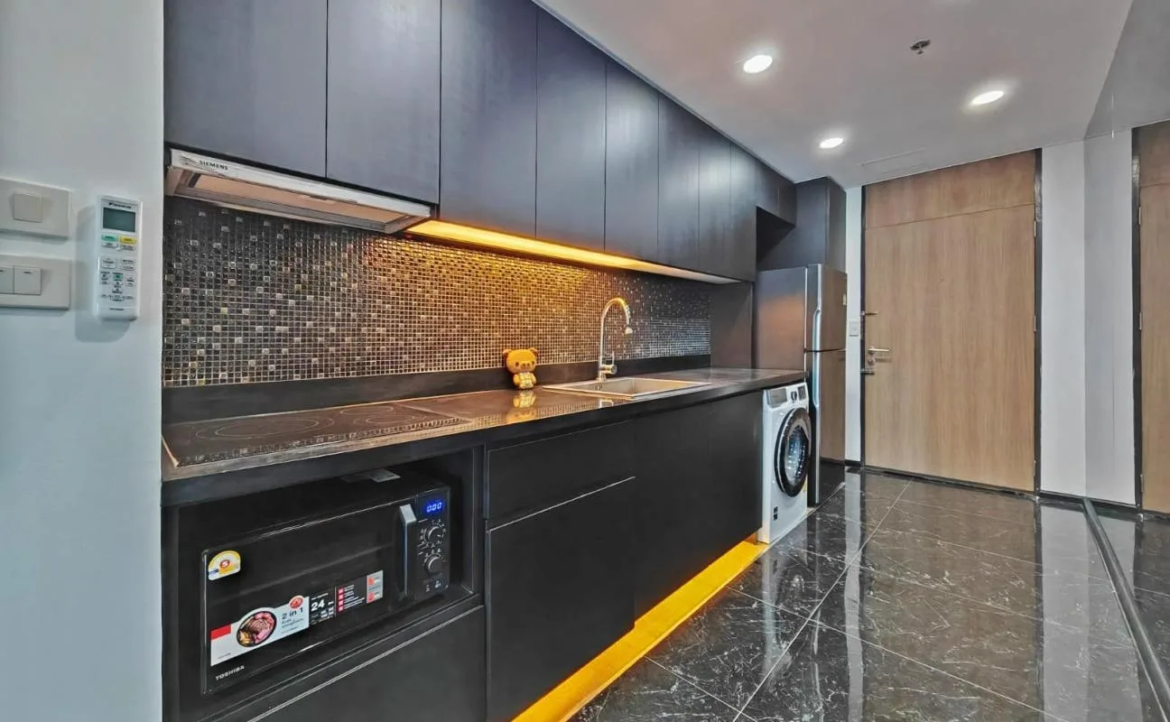 Property photos for Noble Remix