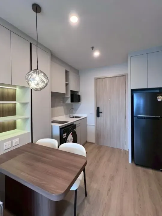 Property photos for Life Rama 4 - Asoke