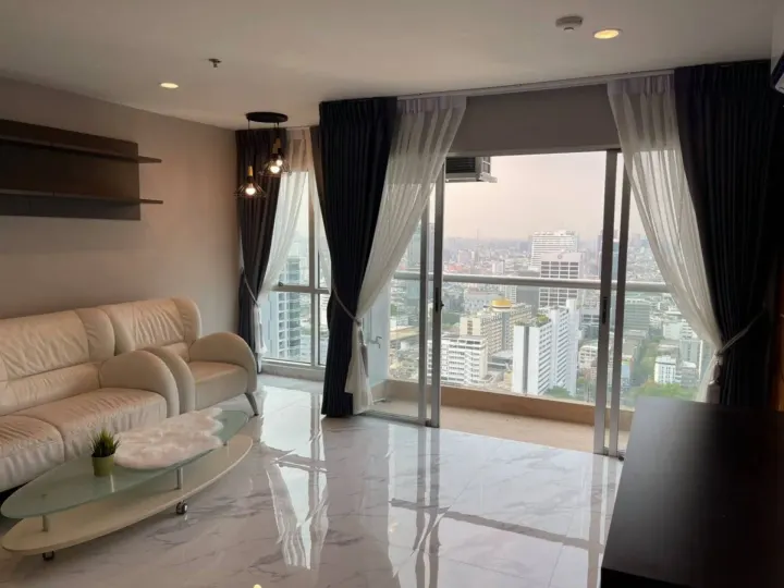 Property photos for Silom Suite