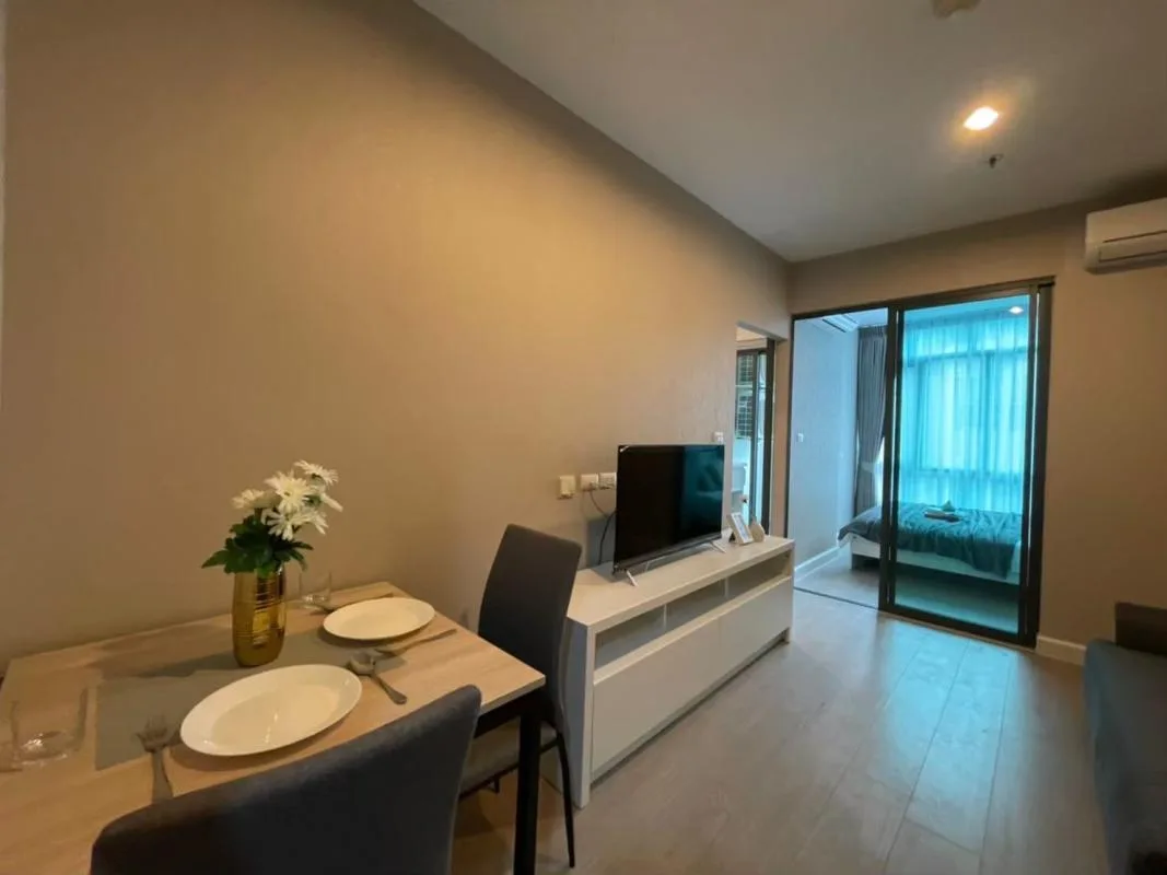 Property photos for Metro Sky Prachachuen