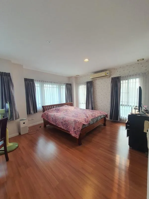 Property photos for Mantana Lake Watcharapol