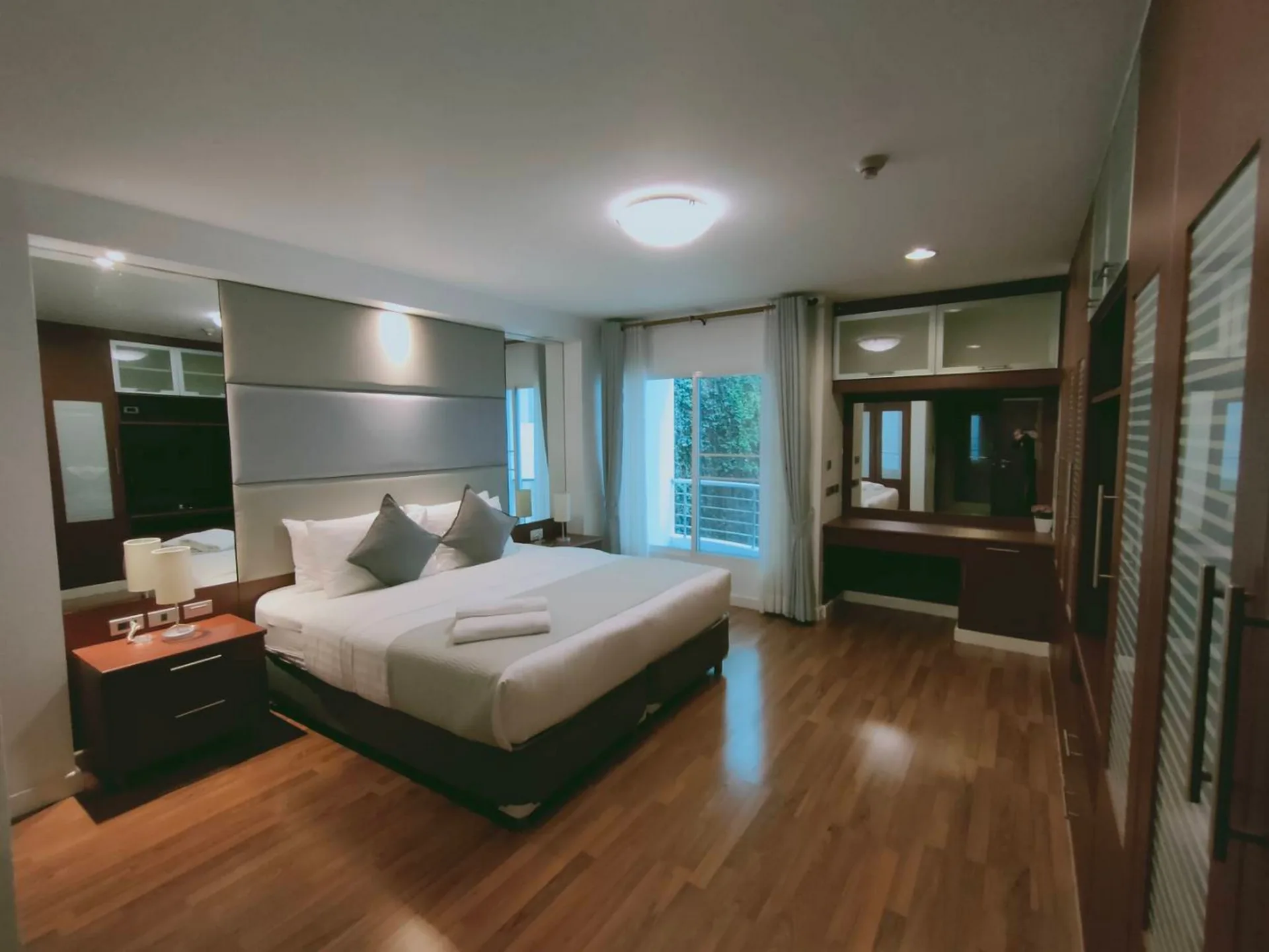 Property photos for JJ Mansion