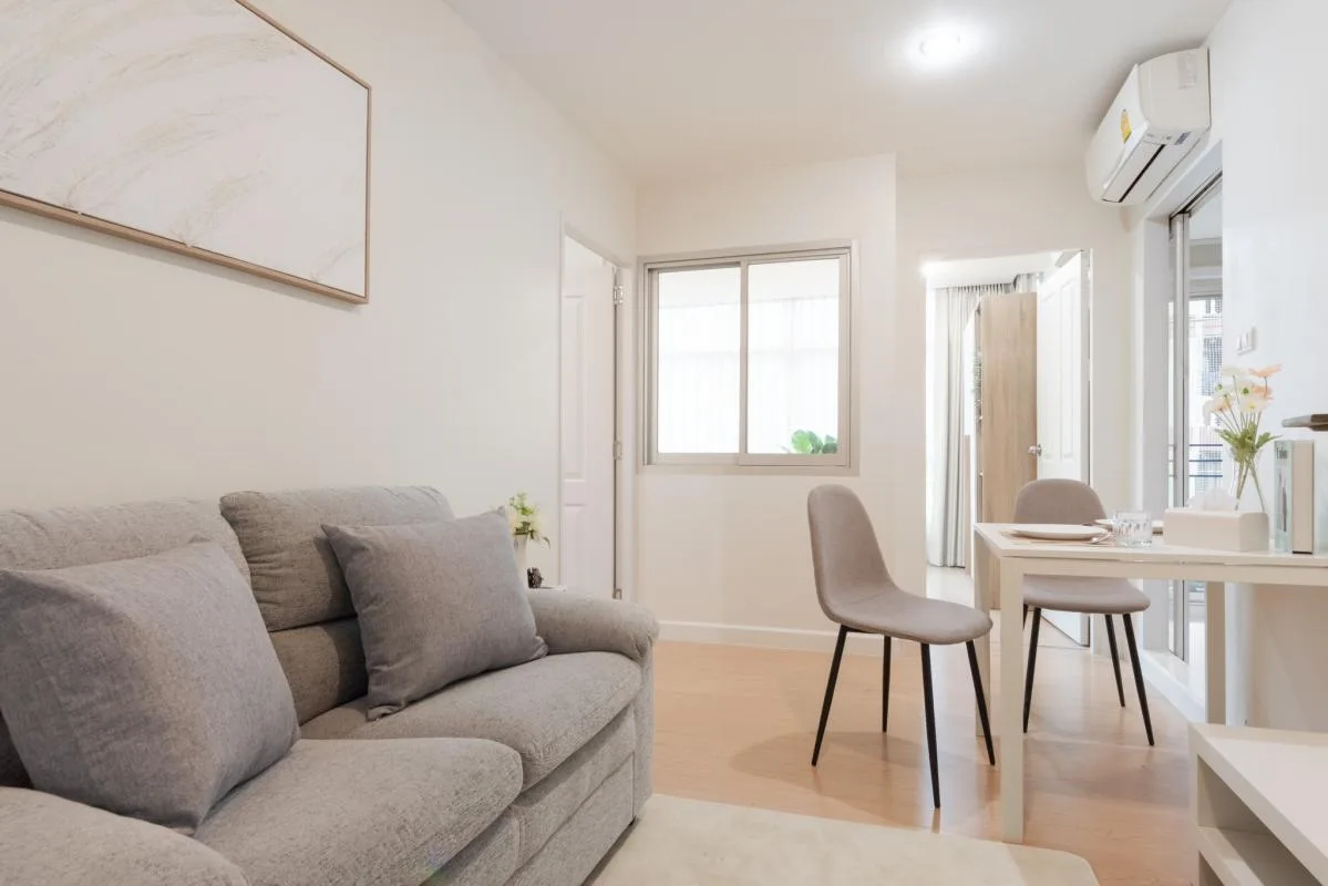 Property photos for Zenith Place @ Huay Kwang