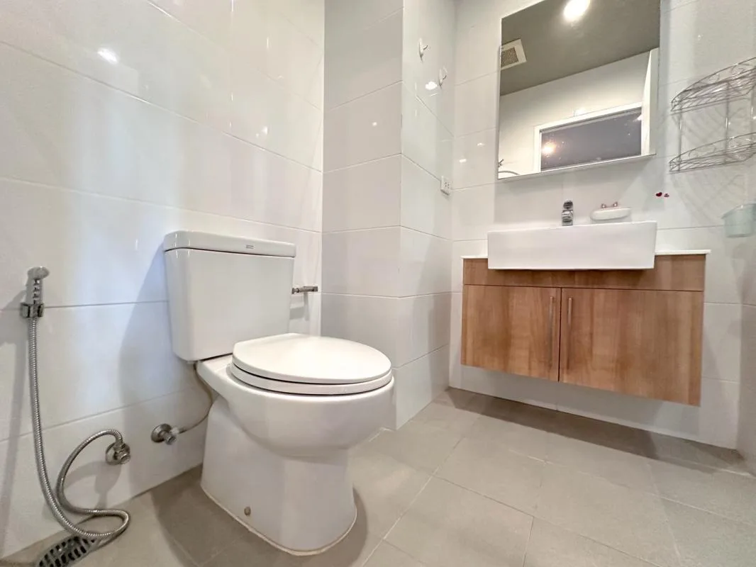 Property photos for Blocs 77