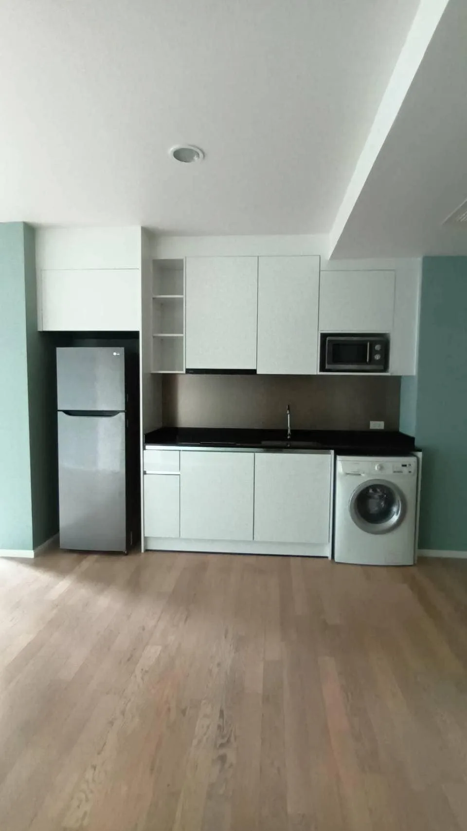 Property photos for Noble Solo