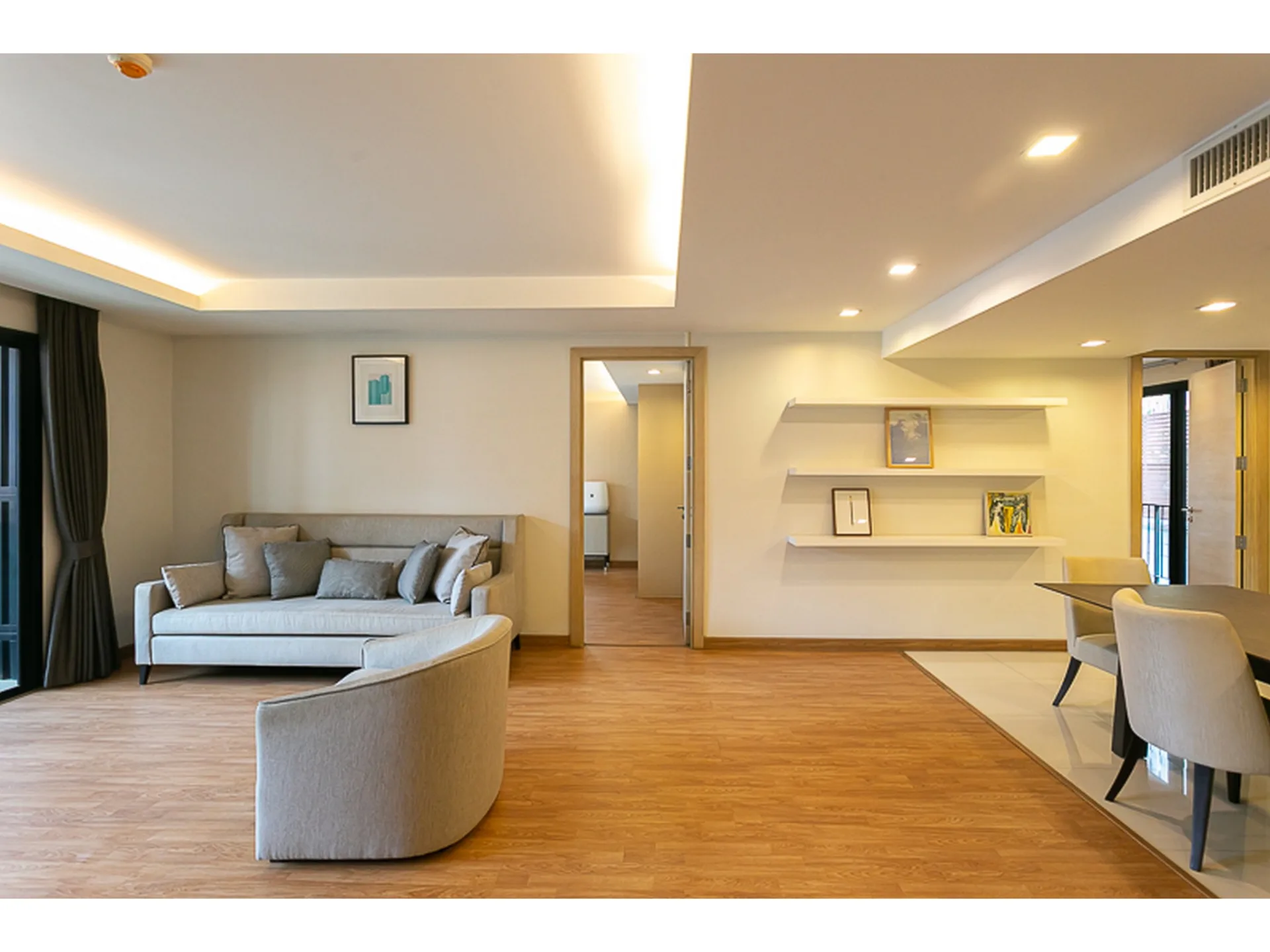 Property photos for L8 Residence
