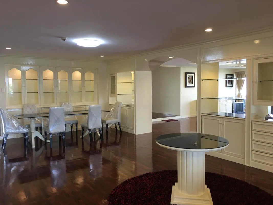 Property photos for Oriental Towers