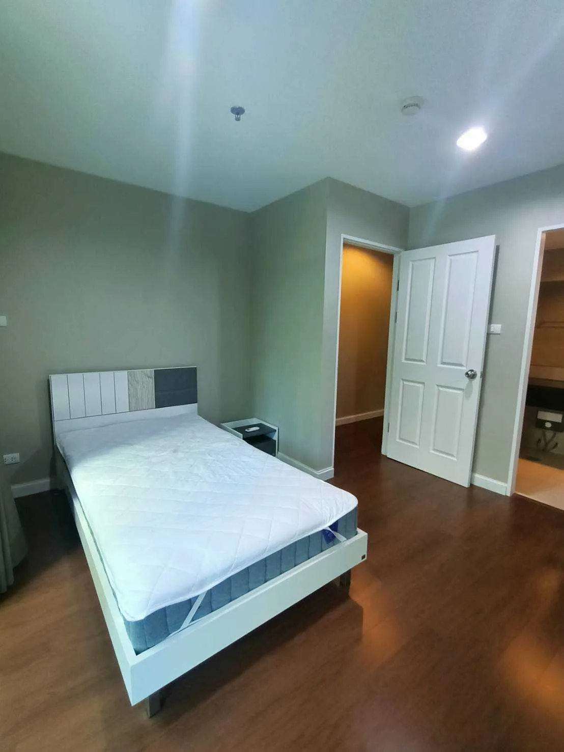 Property photos for Belle Grand Rama 9