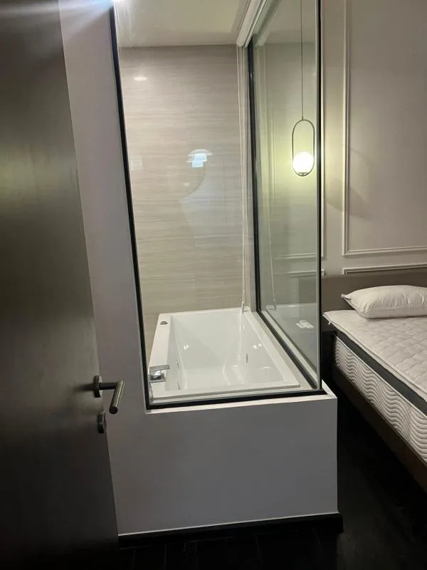 Property photos for Park Origin Thonglor