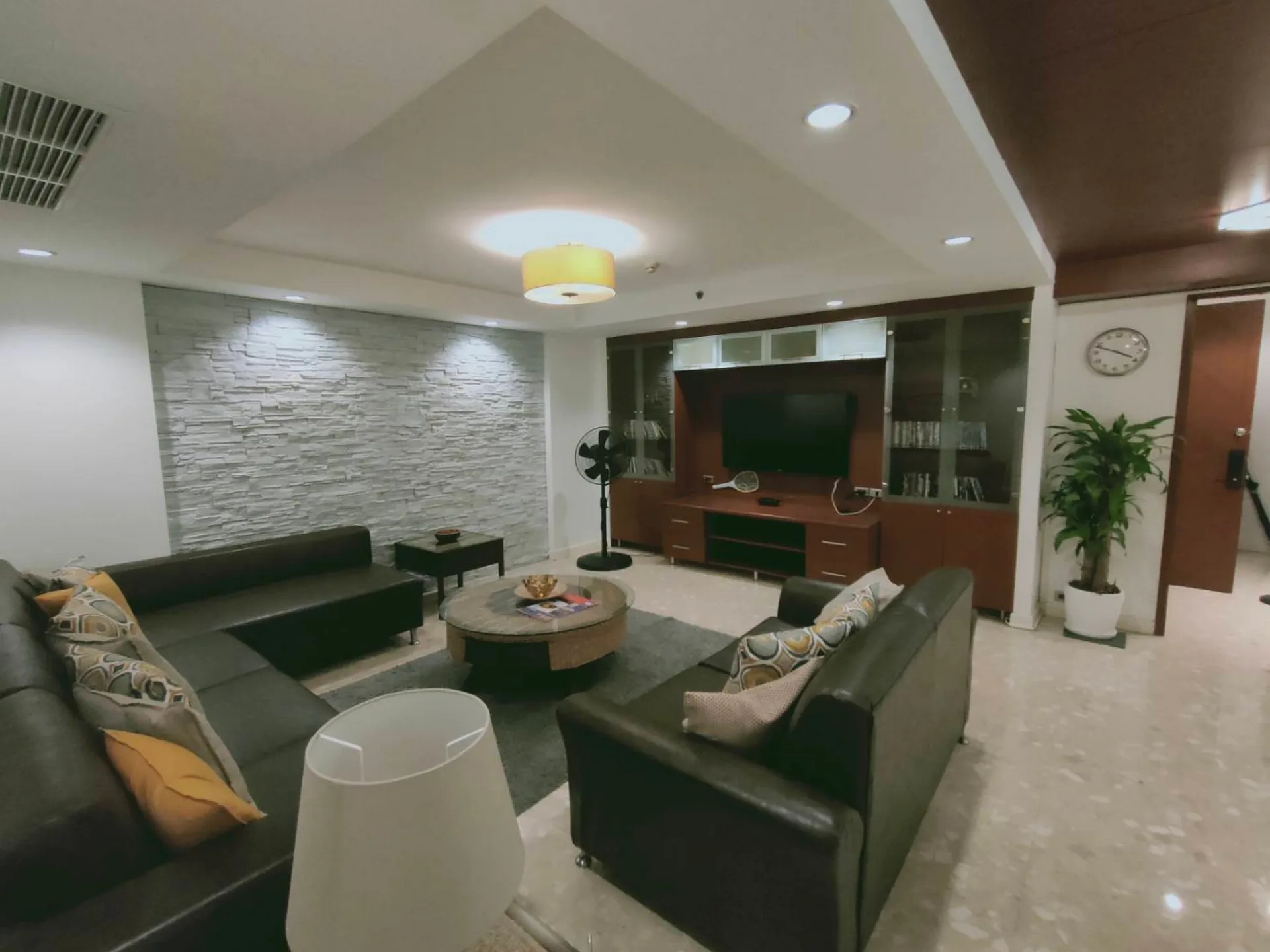 Property photos for JJ Mansion