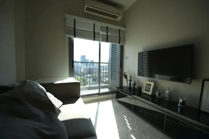 Property photos for The Crest Sukhumvit 34