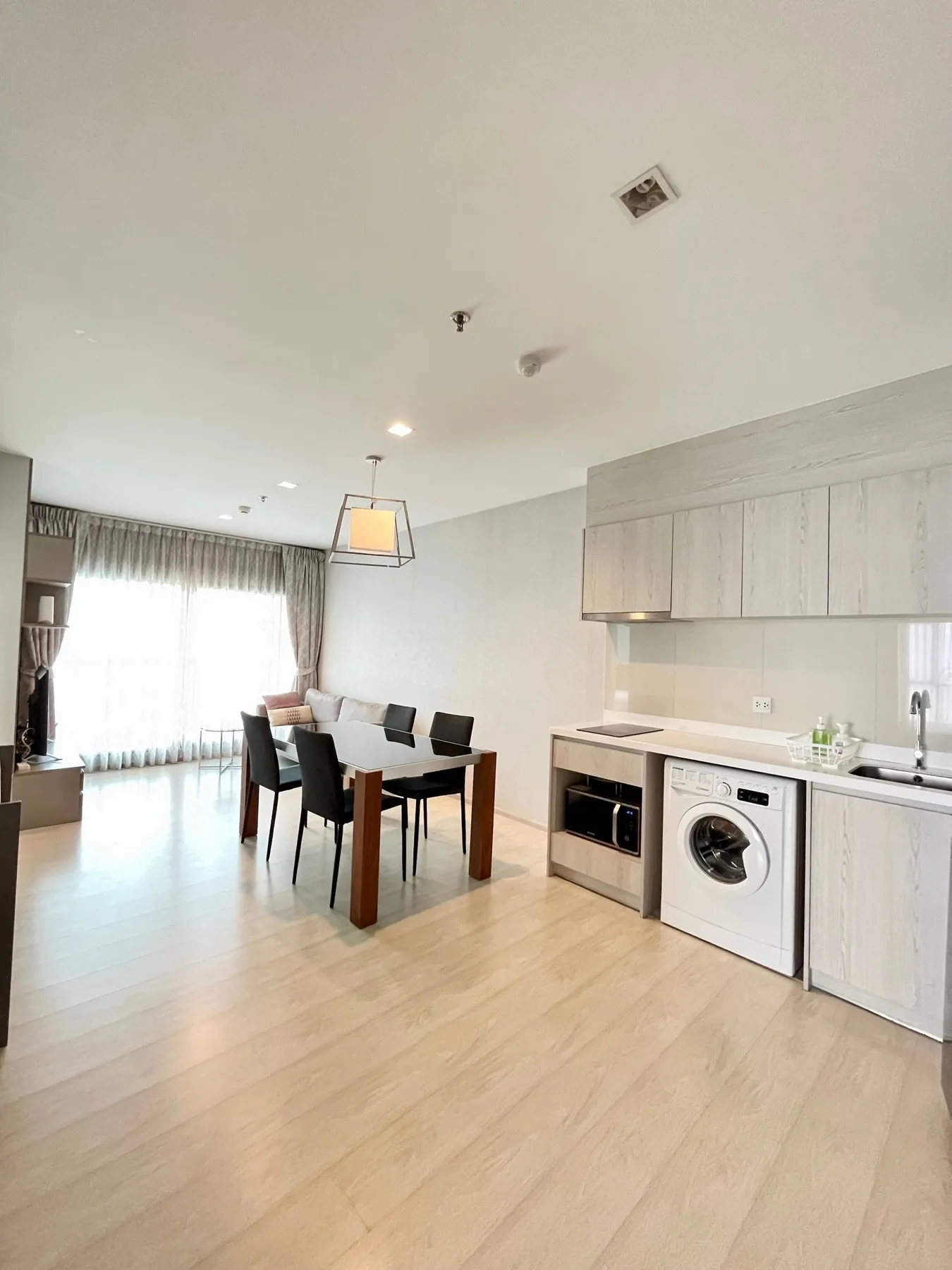 Property photos for Life Sukhumvit 48