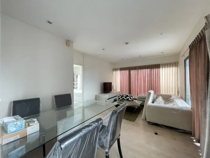 Property photos for Noble Remix