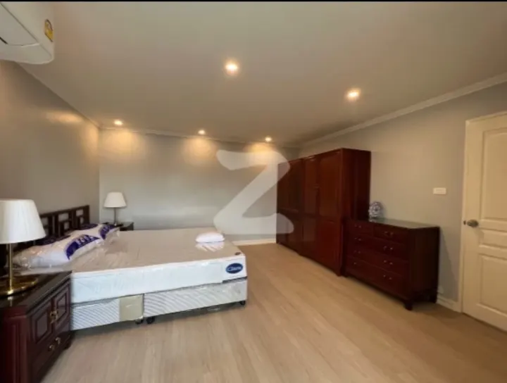 Property photos for 39 Suites