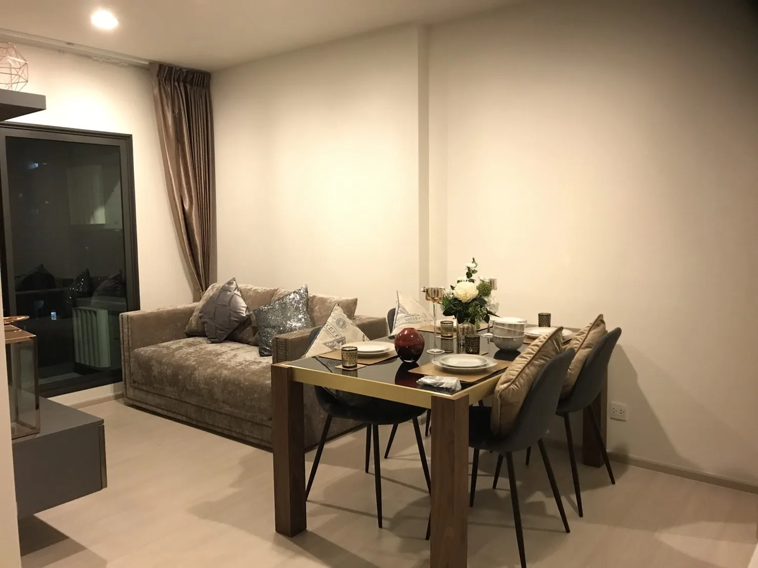 Property photos for Life Sukhumvit 48