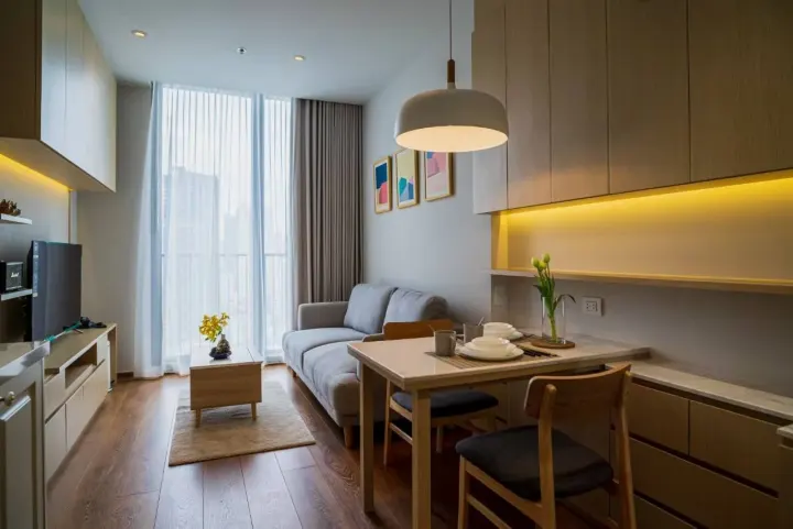 Property photos for Noble BE 33