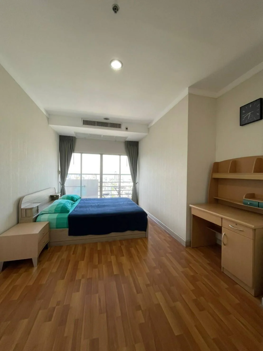 Property photos for The Waterford Diamond