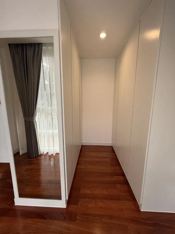 Property photos for La Citta Delre Thonglor 16