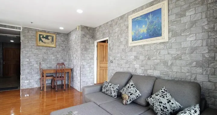 Property photos for Noble Remix