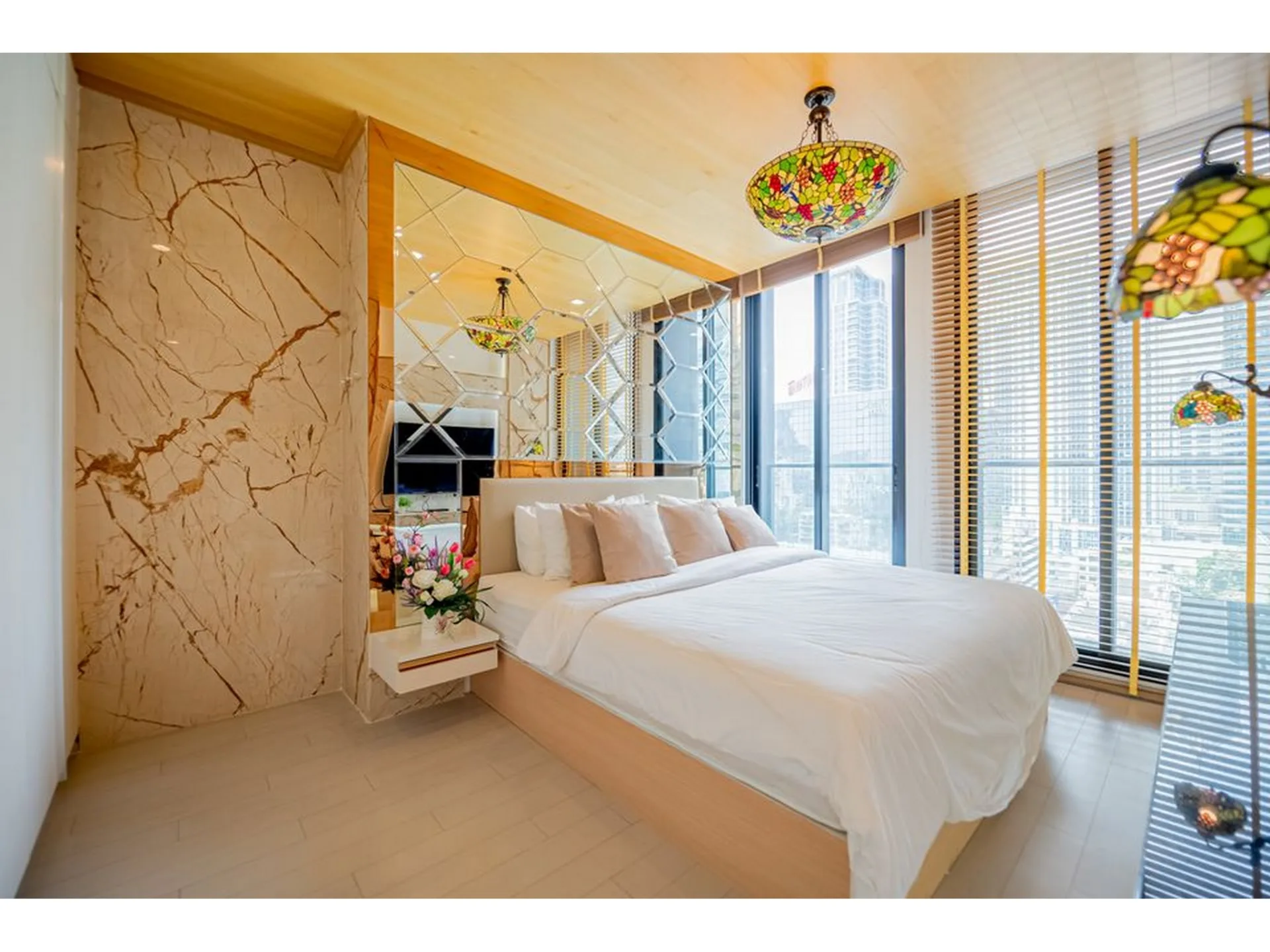 Property photos for Noble Ploenchit