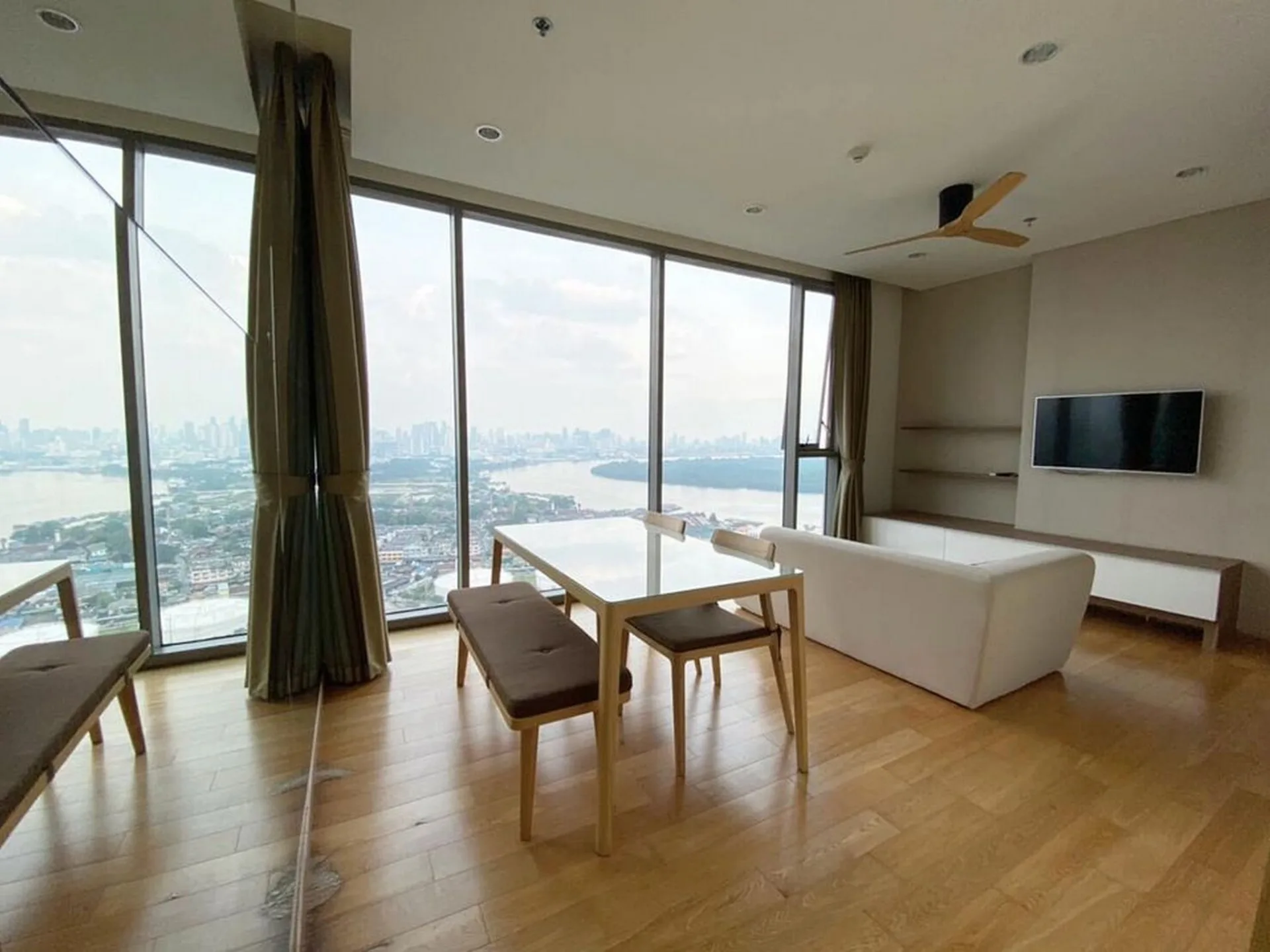 Property photos for The Breeze Narathiwat