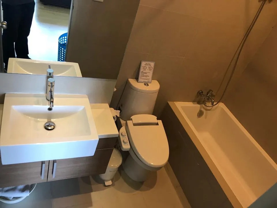 Property photos for Noble Reveal