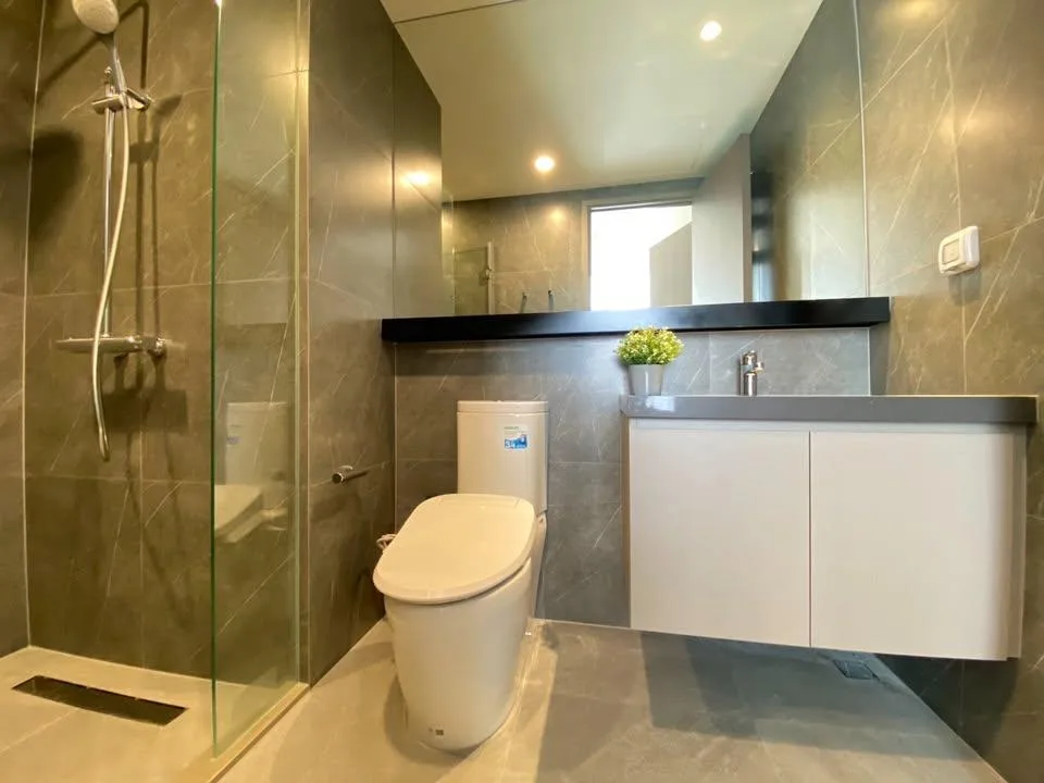 Property photos for The Extro Phayathai-rangnam