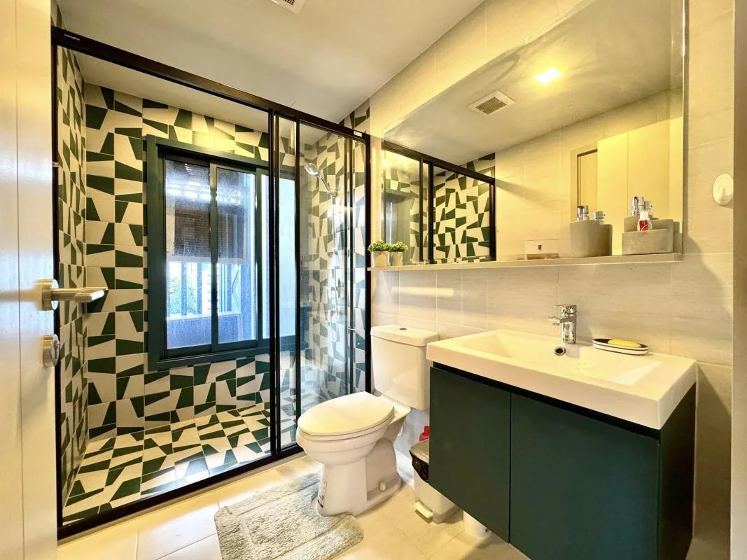 Property photos for THE BASE Sukhumvit 50