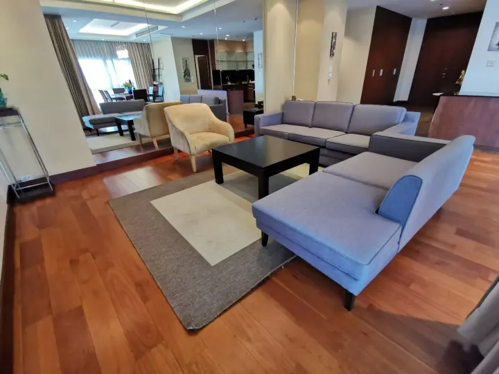 Property photos for Royal Residence Park