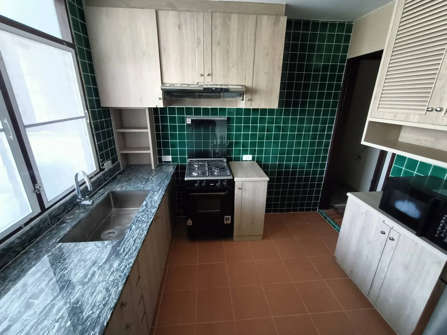 Property photos for Tongtip Mansion