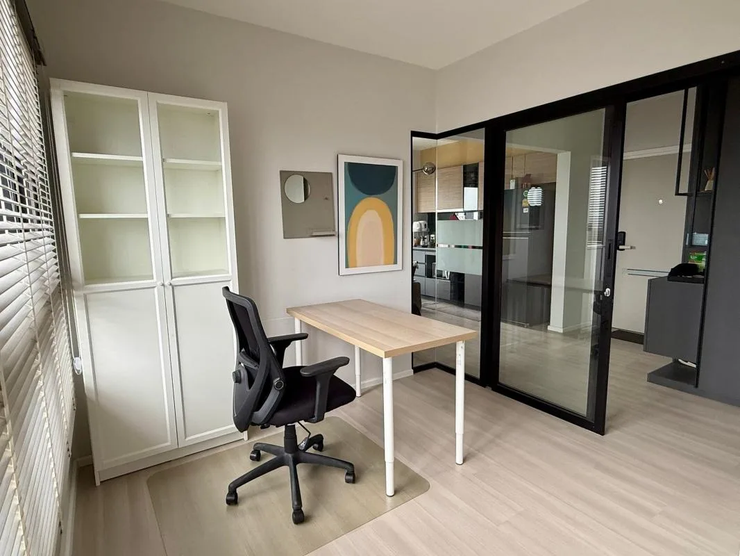 Property photos for The Key Mrt Phetkasem 48