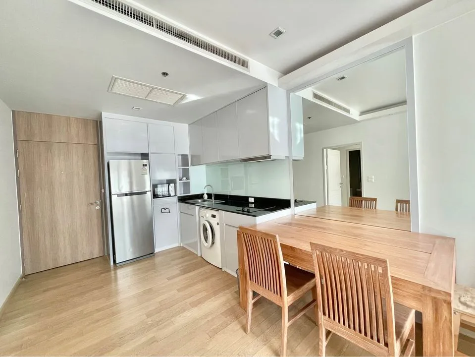 Property photos for Noble Refine