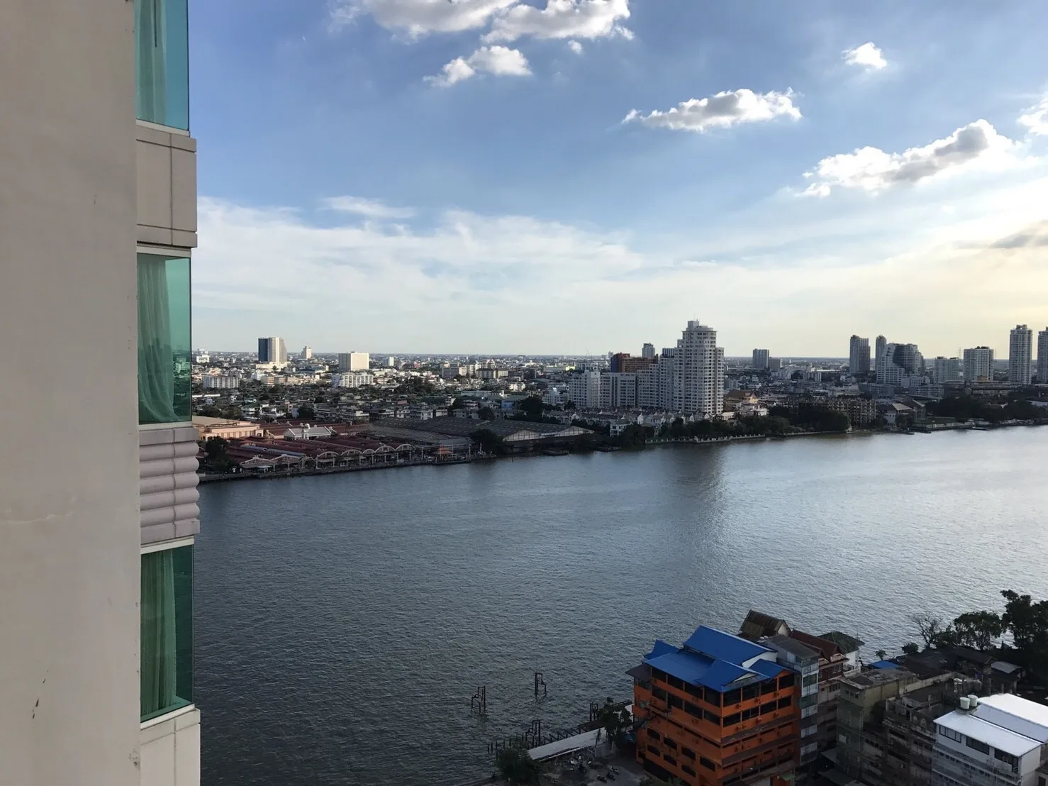 Property photos for Watermark Chaophraya