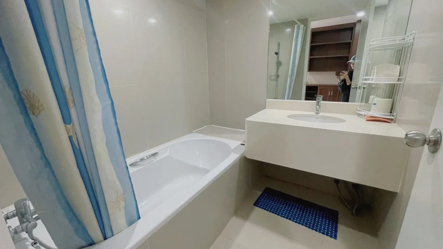 Property photos for The Trendy Condominium