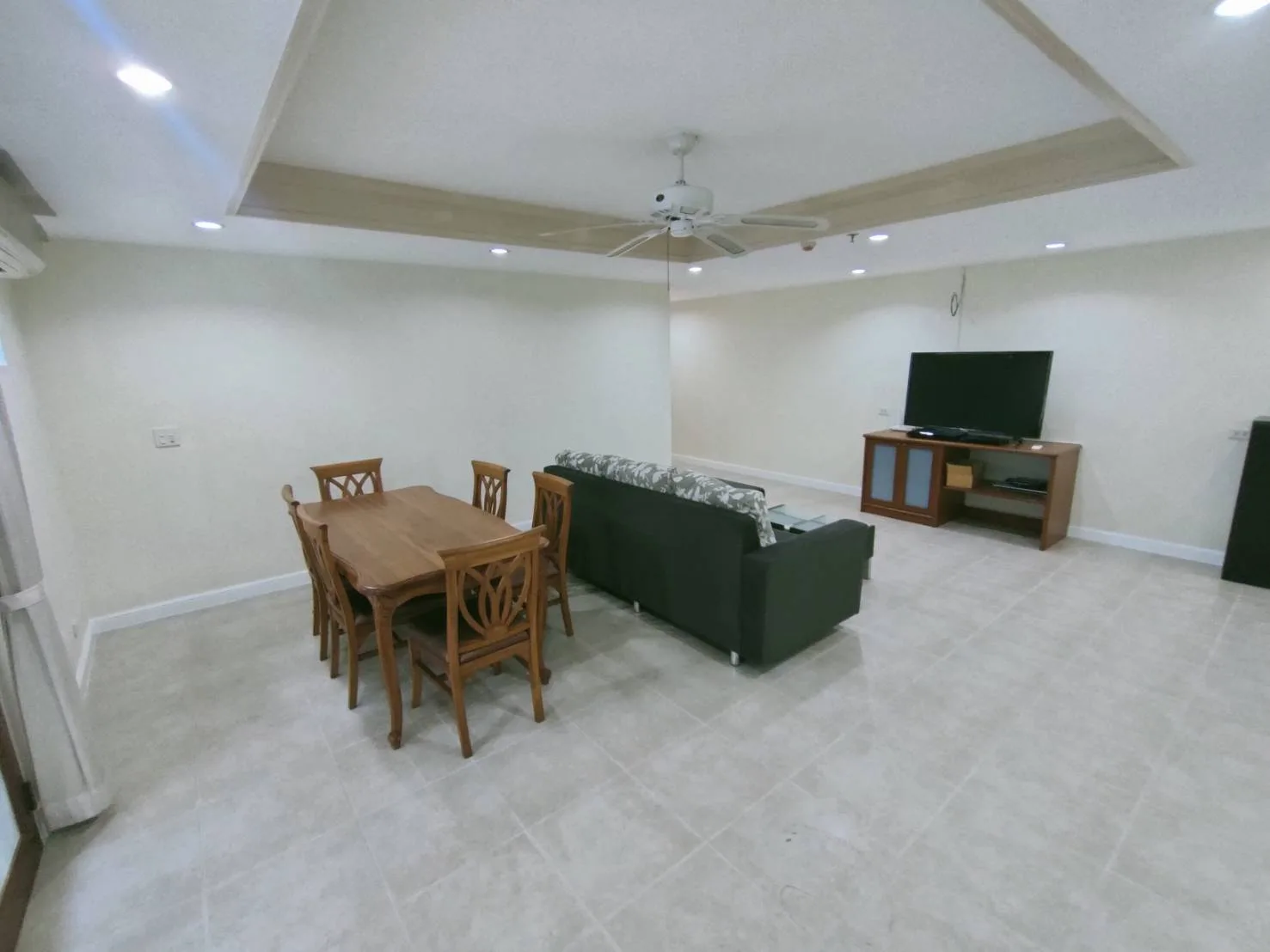 Property photos for Kasemsuk Mansion