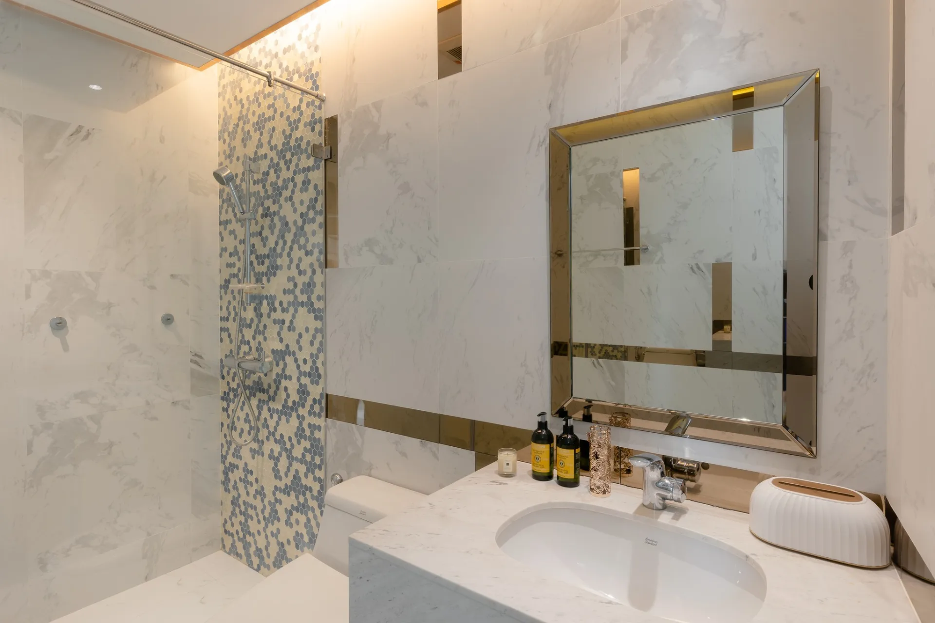 Property photos for Belle Grand Rama 9