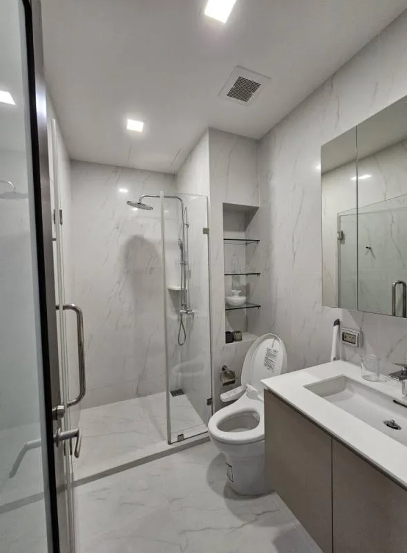 Property photos for Chewathai Residence Asoke