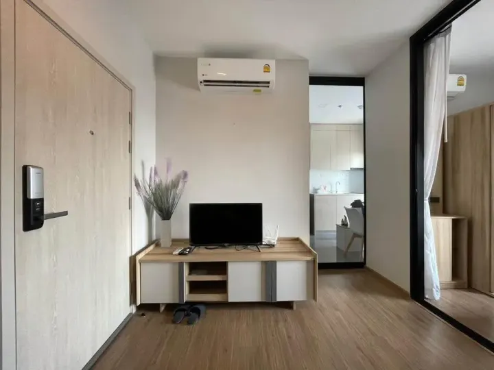 Property photos for Metris Rama 9-ramkhamhaeng