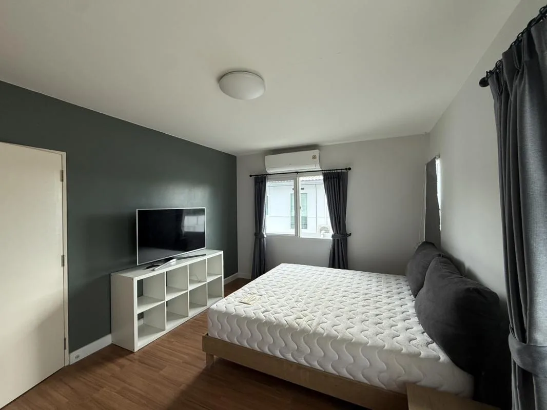 Property photos for Pruklada Prachauthit 90